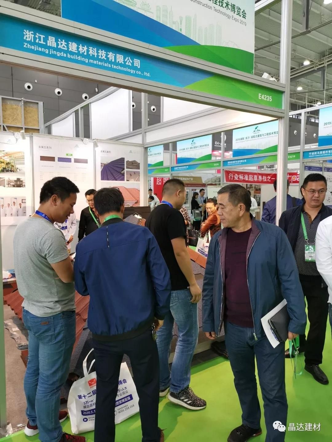 1583393261872499XW66.jpg 瀝青瓦3.jpg