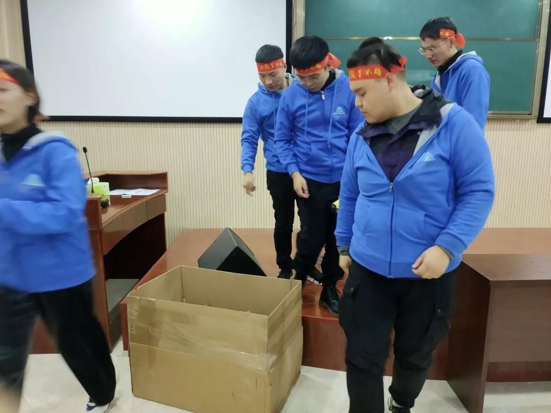 1583398371180205Pbdl.jpg 瀝青瓦32.jpg